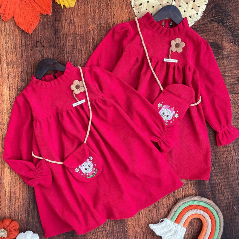 پیراهن و کیف